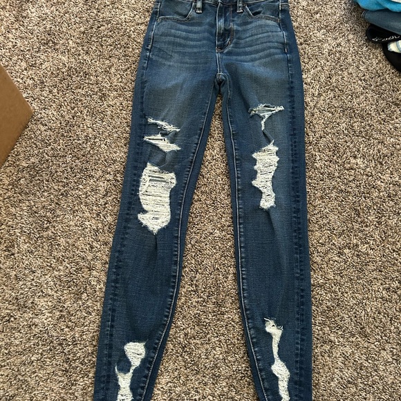 3 pairs of jeans - Picture 8 of 10